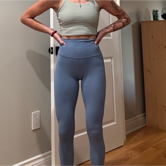 Lululemon leggings - Picture 4 of 7